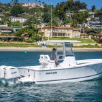 Regulator 25 Center Console fishing boat for sale by Kusler Yachts. Best style fishing boat for San Diego California waters.