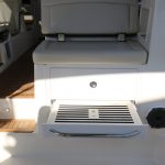 Boston Whaler 405 Conquest Seating