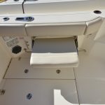 Boston Whaler 325 Conquest Seating
